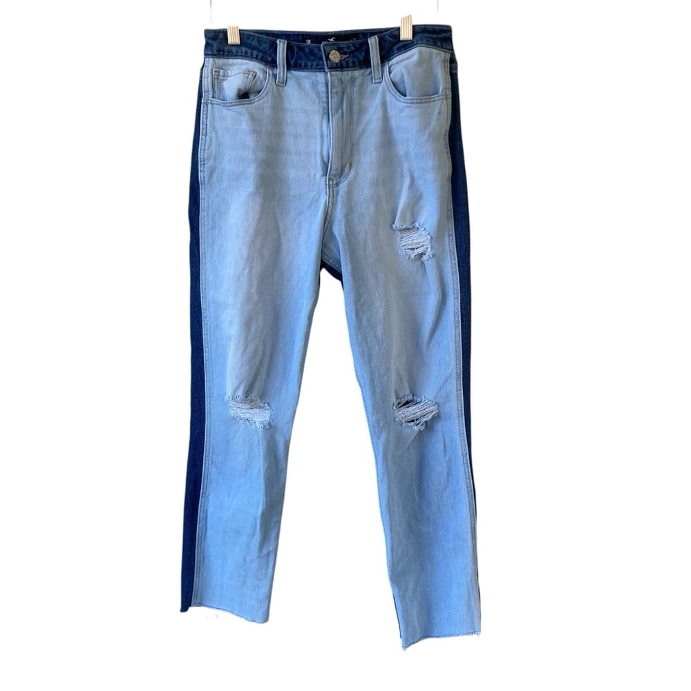 Hollister Ultra High-Rise Mom Jeans in two toned color